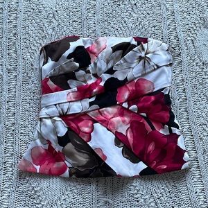 White House Black Market Top